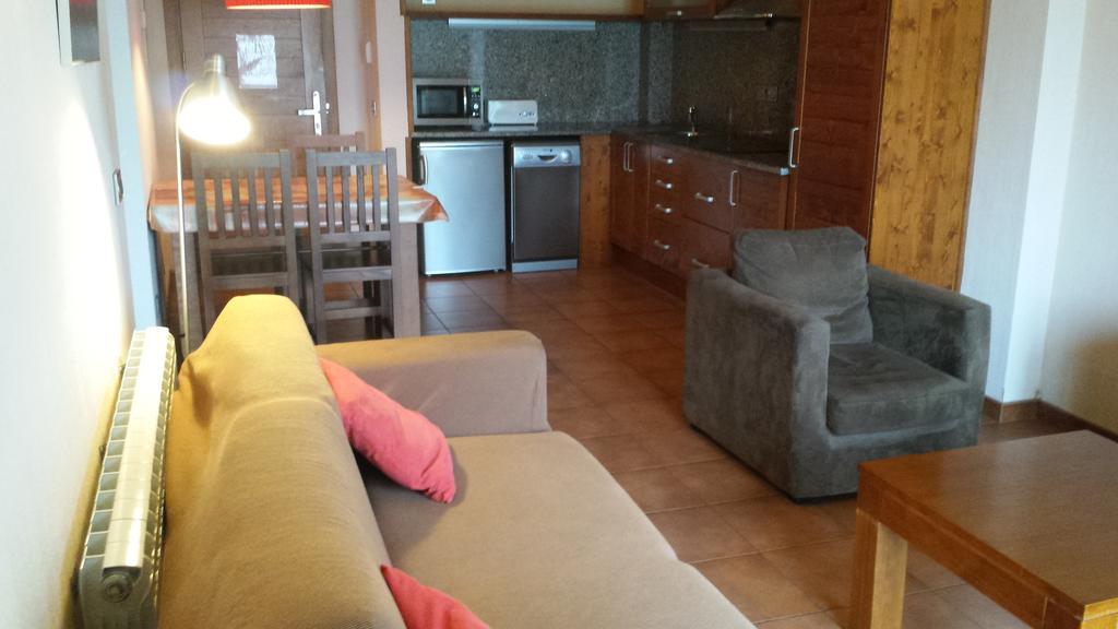 Aparthotel Bellver Bellver De Cerdanya Bilik gambar