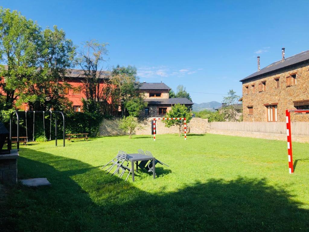 Aparthotel Bellver Bellver De Cerdanya Luaran gambar