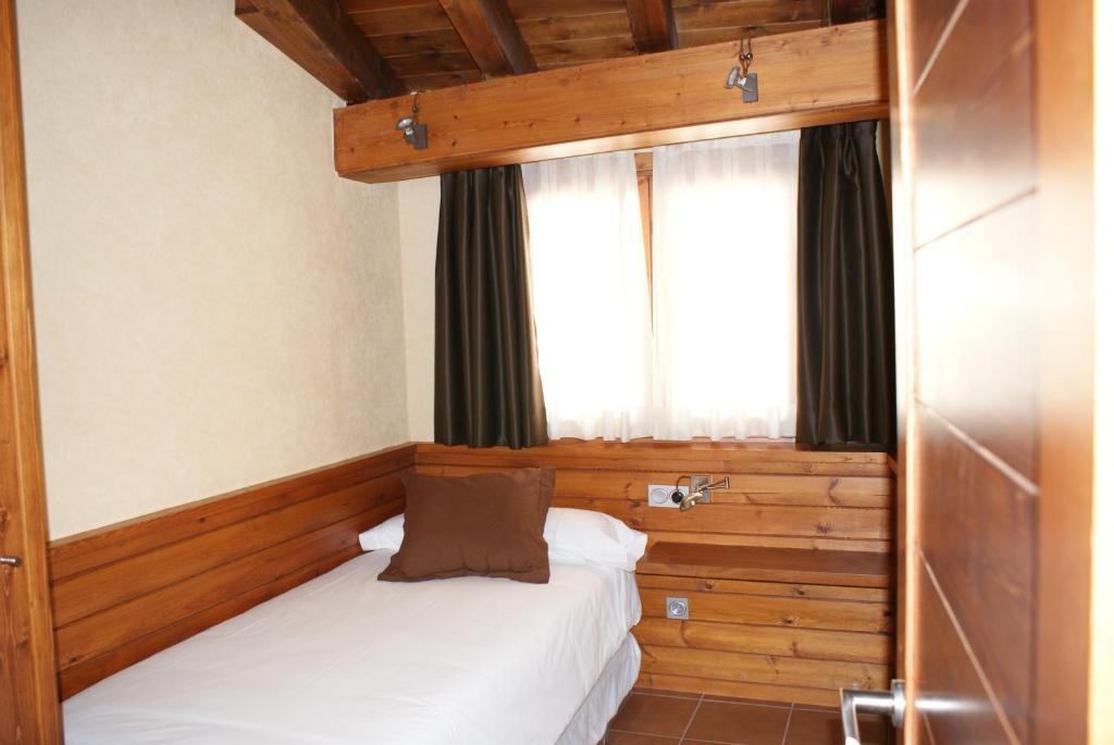 Aparthotel Bellver Bellver De Cerdanya Bilik gambar